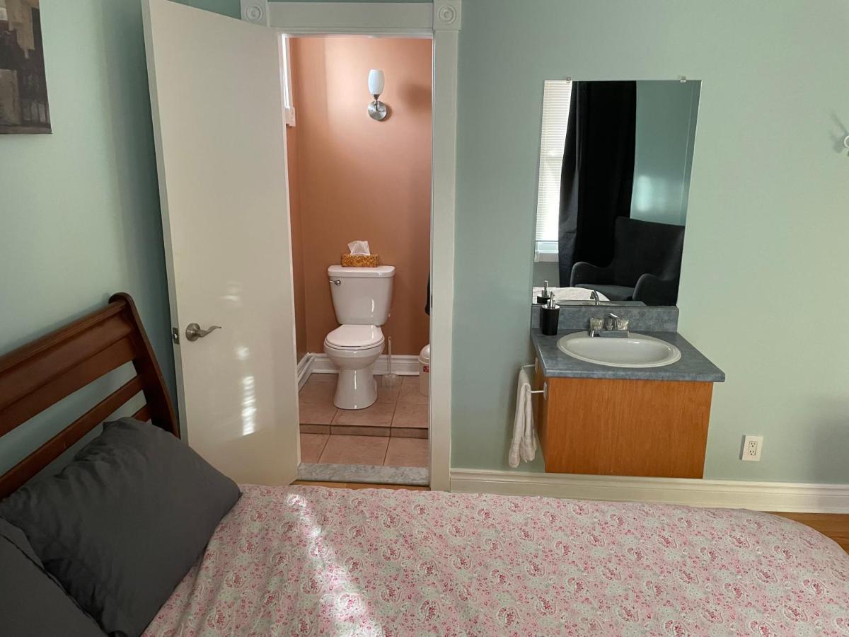 Du Monde Hostel *
